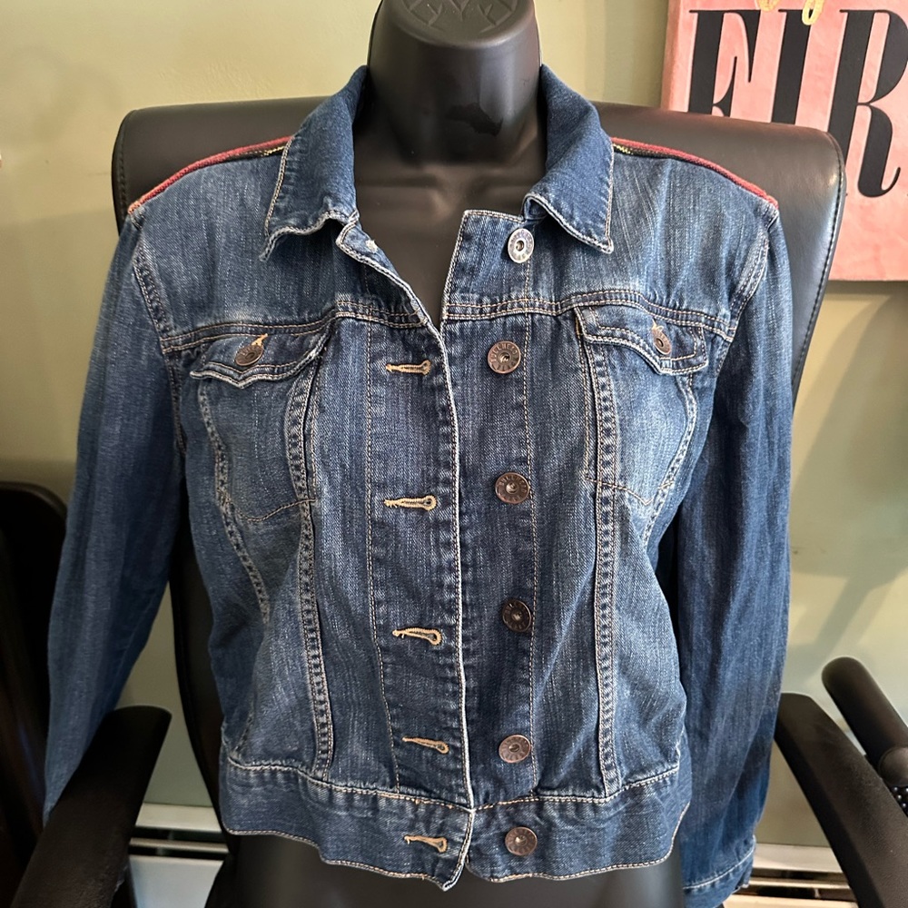 Bullhead Black kids XL denim jacket with shoulder accents